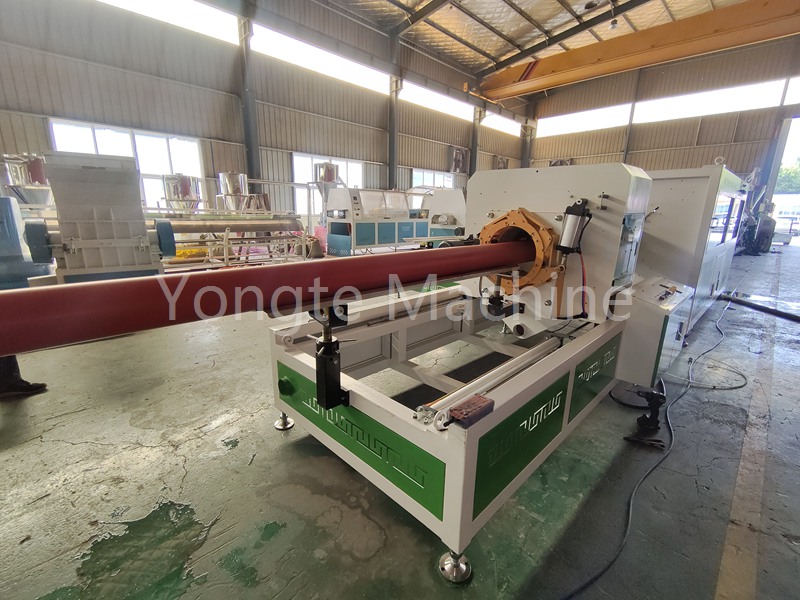 Maszyna rur izolacyjnych Yongte PVC