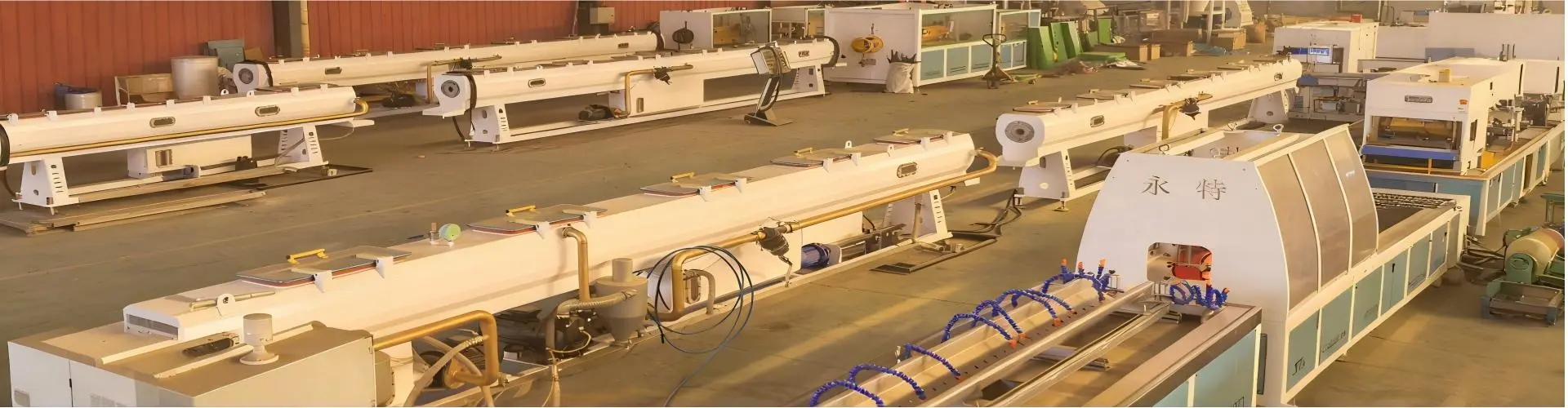 Maszyna do wytłaczania rur z tworzyw sztucznych