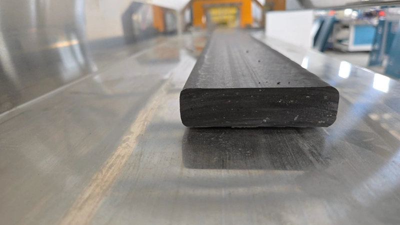 Maszyna do produkcji paneli z tworzywa sztucznego